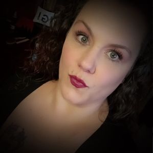 Meet your Posher, Theresa